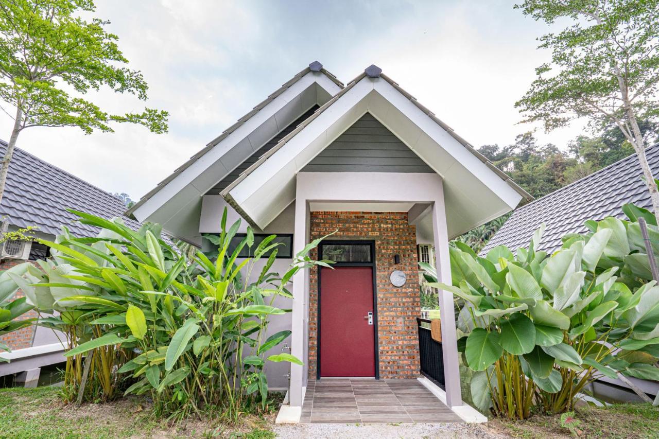 Sementra Hot Spring Nature Resort Gopeng Exterior photo